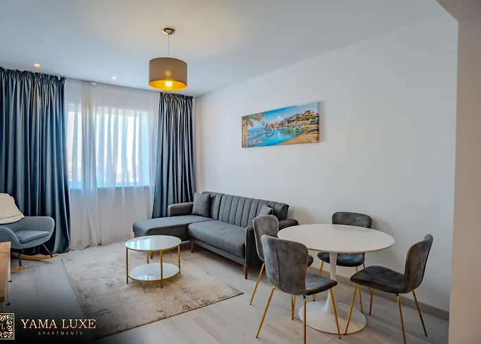 Yamaluxe Apartments - Silent & Warm With Many Facilities